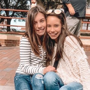 Meet your Posher, Riley